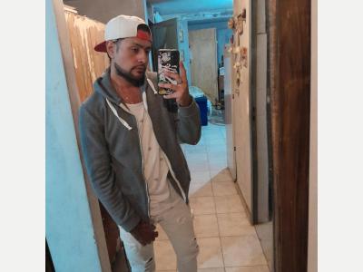  Busco trabajo urgente 