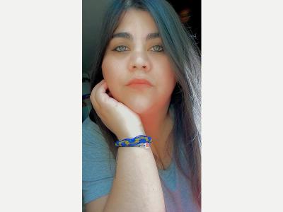  Busco trabajo de lo que sea ni�era atenci�n al publico limpieza 