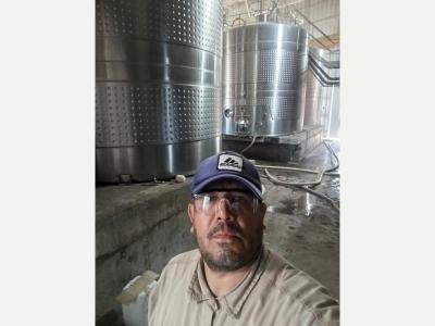  Busco trabajo de encargado 