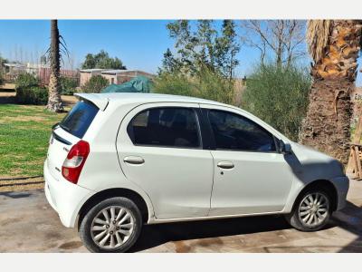 Toyota Etios 2014 Usado