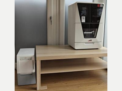 Informatica VHF E5 5-Axis Dental Milling Machine 