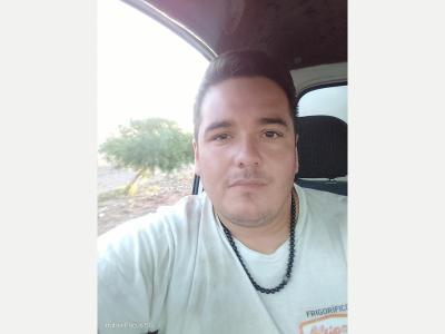  Busco trabajo experiencia en chofer, reparto ,dep�sito 