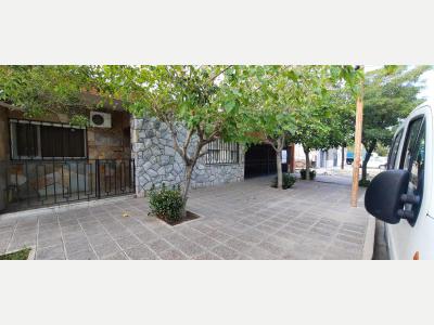 Casas Venta San Juan Busso Prop. VENDE casa prxima al centro
