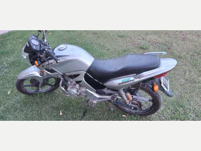 Motos y Bicicletas Usado   2013