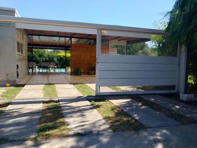 Casas Venta San Juan Venta. Casa En Barrio Privado Portal Del Mdano.