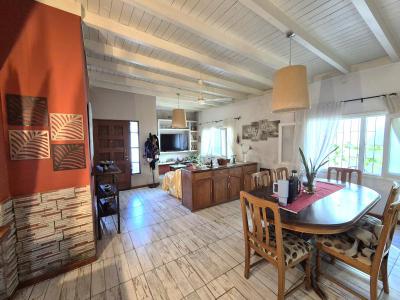 Casas Venta San Juan Venta. Casa Esquina En Barrio Chacabuco. Reta martilleros.