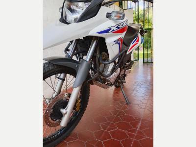 Motos y Bicicletas Usado   -