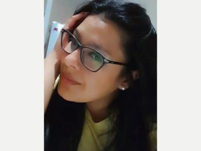  Si ofece se�orita con buena presencia 