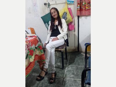  Busco trabajo en empleada dom�stica y  atenci�n al p�blico 