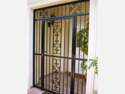Varios Metal�rgica, Alba�iler�a, Plomeria y Electricidad 